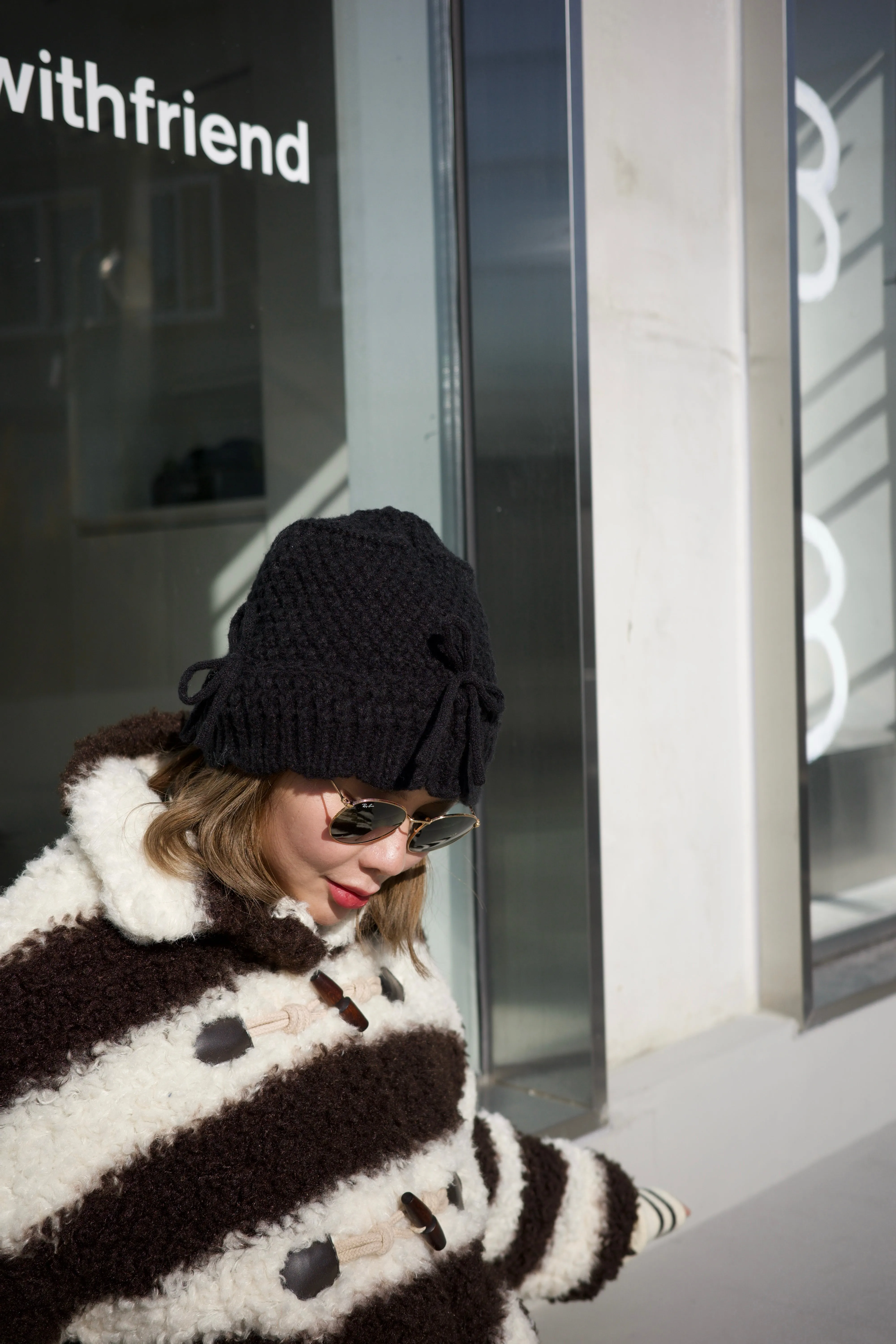 ( WHITE / BLACK ) RIBBONED BEANIE 🌟BEST BUY🌟