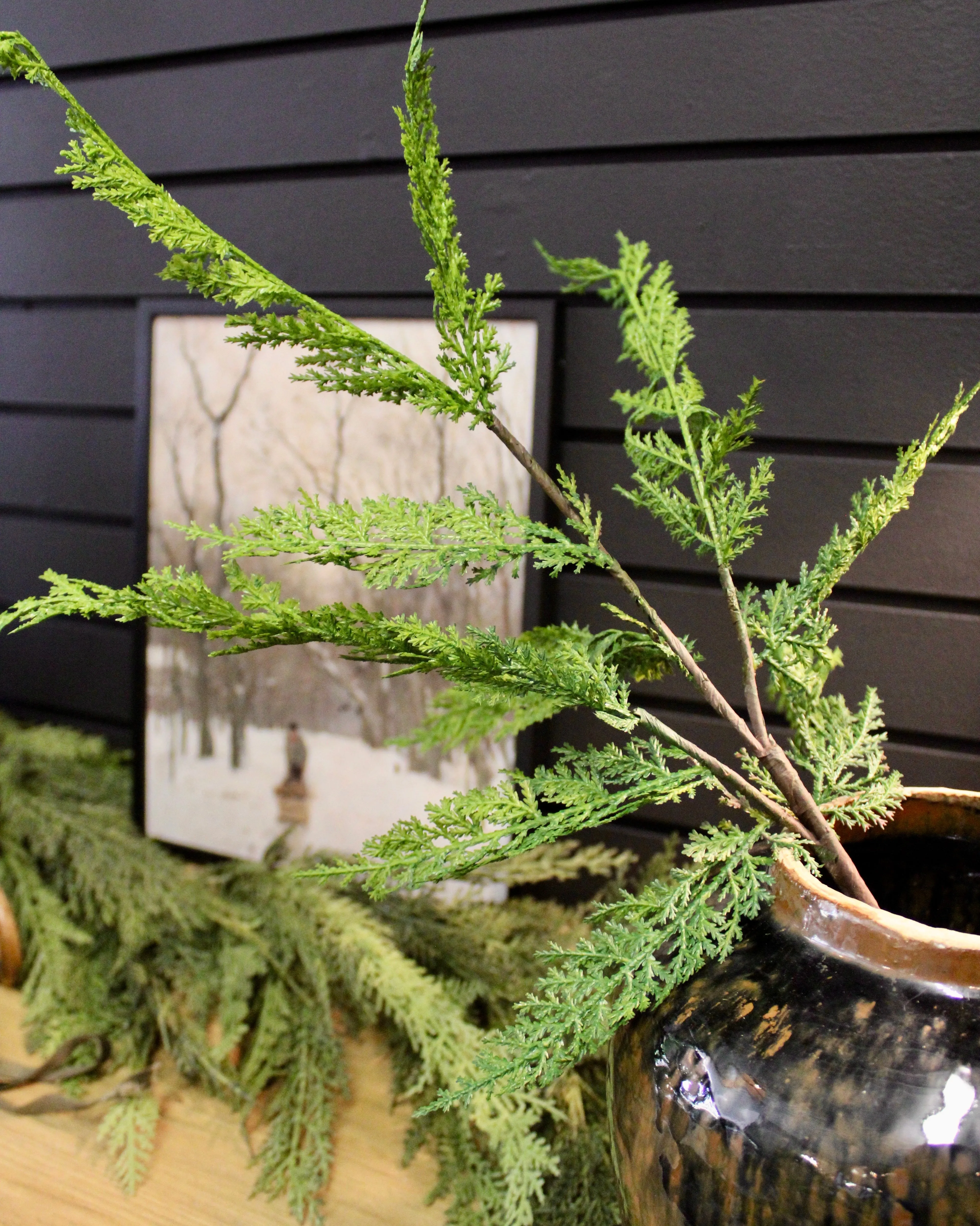 24” Western Cedar Spray (Fresh Touch)