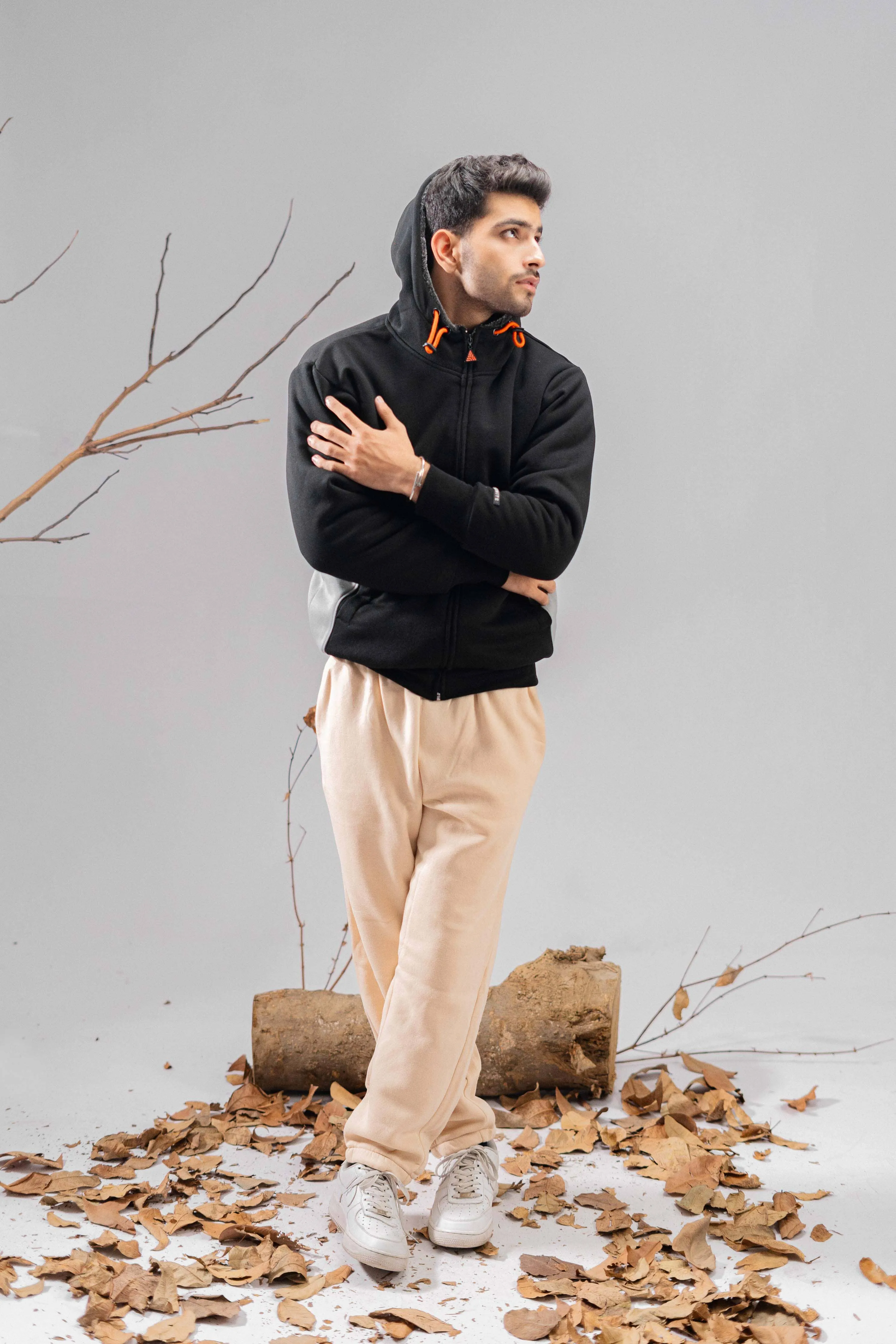 Axinite Men's AX 96 Contrast Panel Fleece Zipper Hoodie.