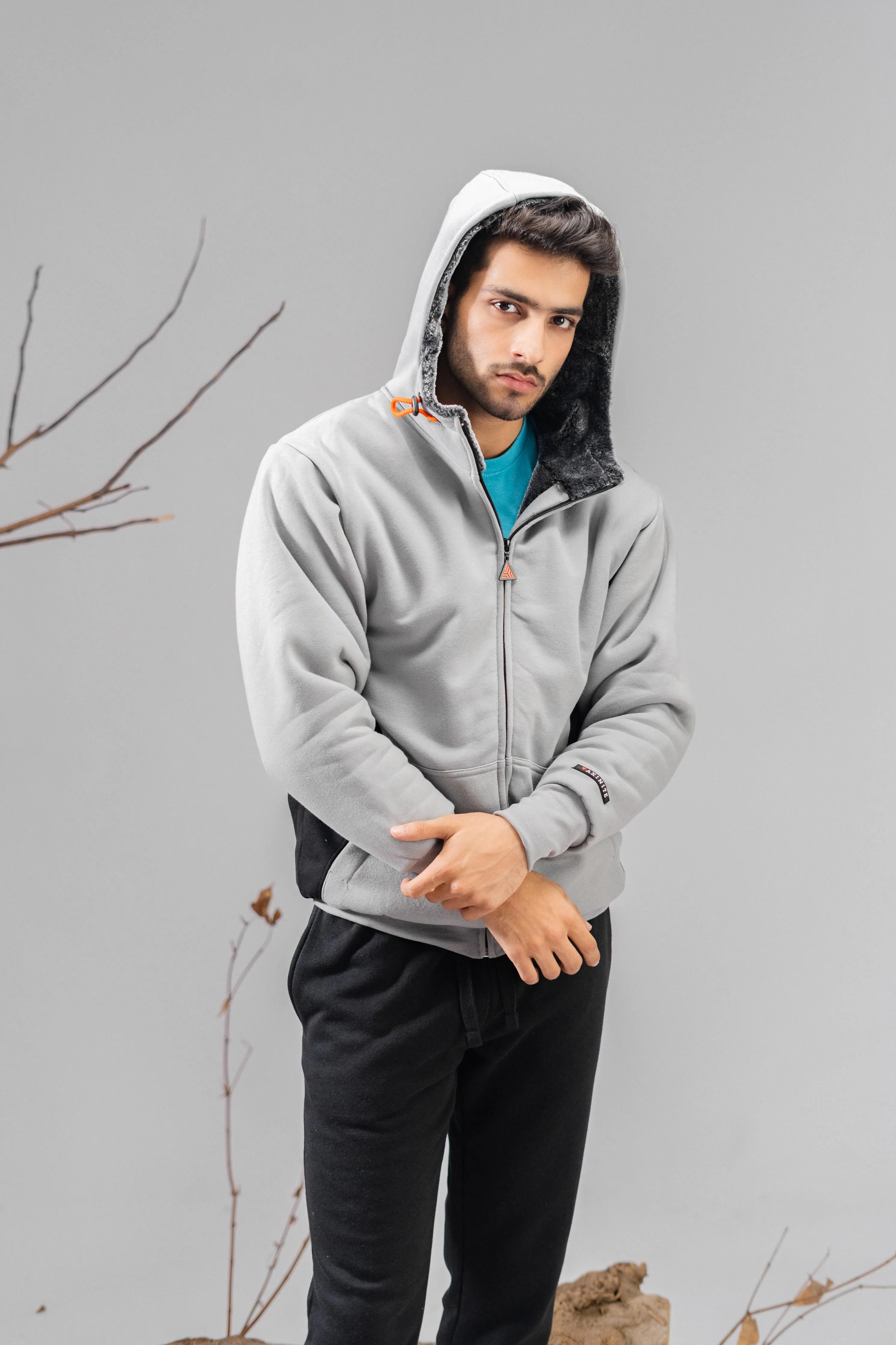 Axinite Men's AX 96 Contrast Panel Fleece Zipper Hoodie.