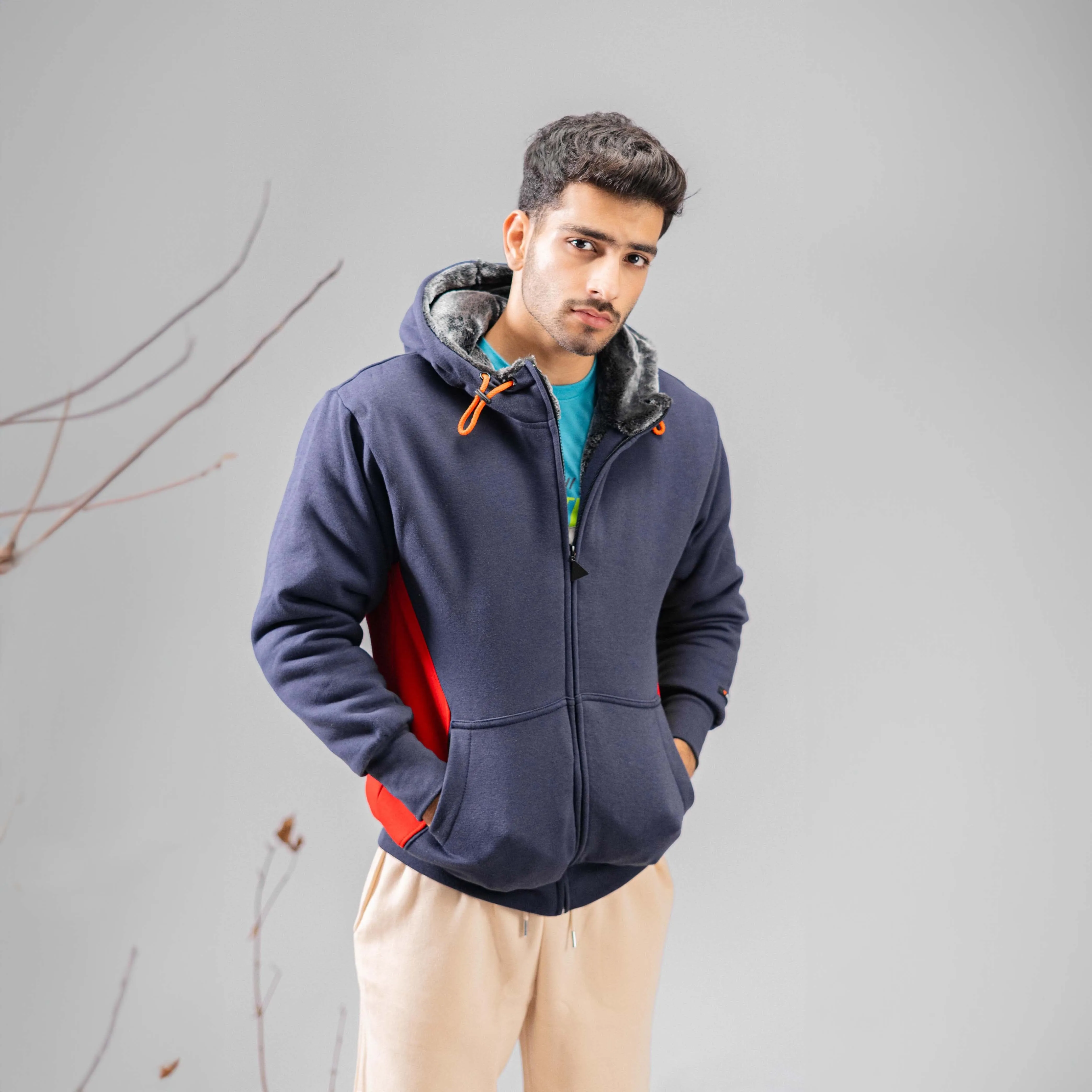Axinite Men's AX 96 Contrast Panel Fleece Zipper Hoodie.