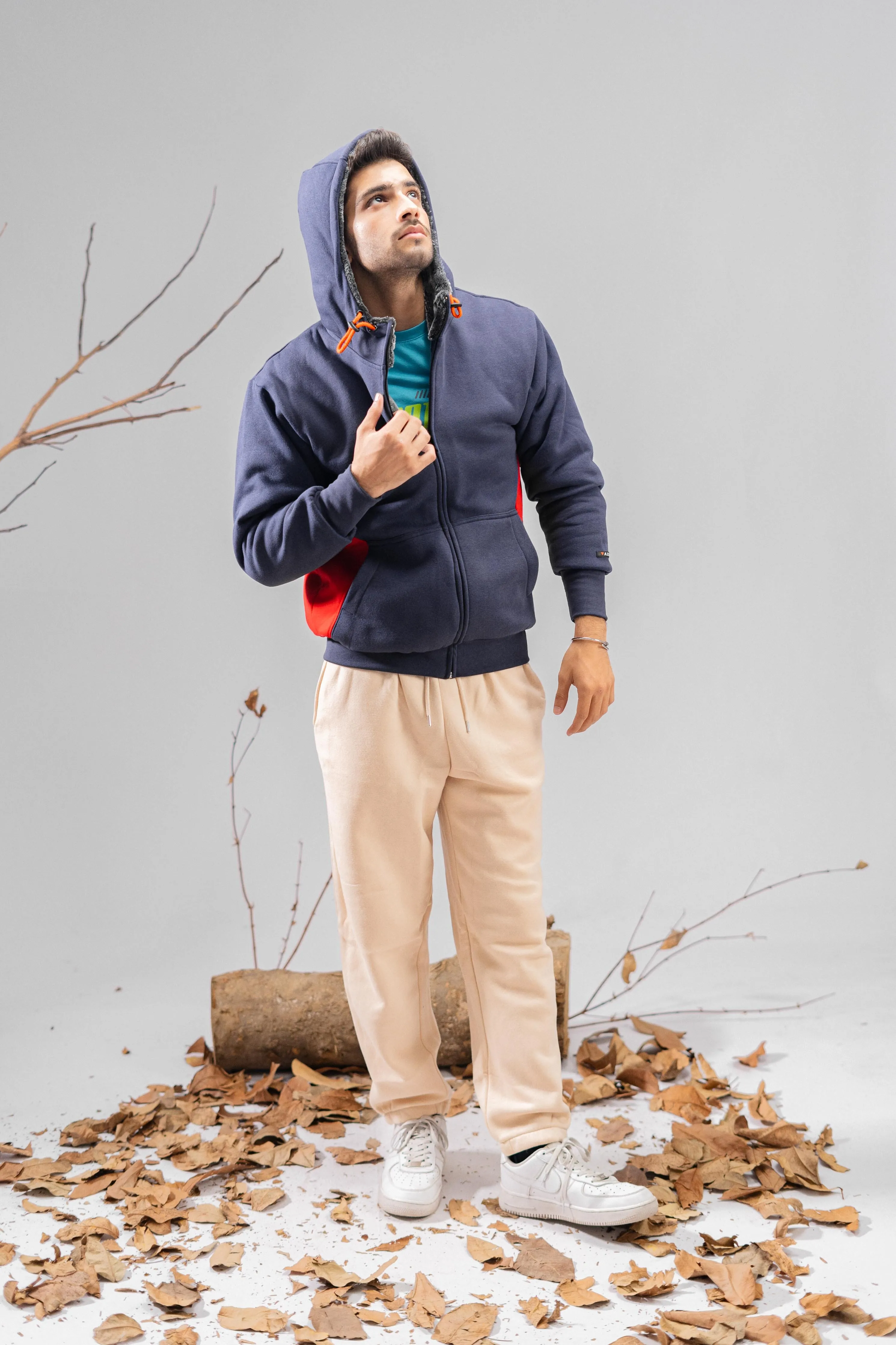 Axinite Men's AX 96 Contrast Panel Fleece Zipper Hoodie.