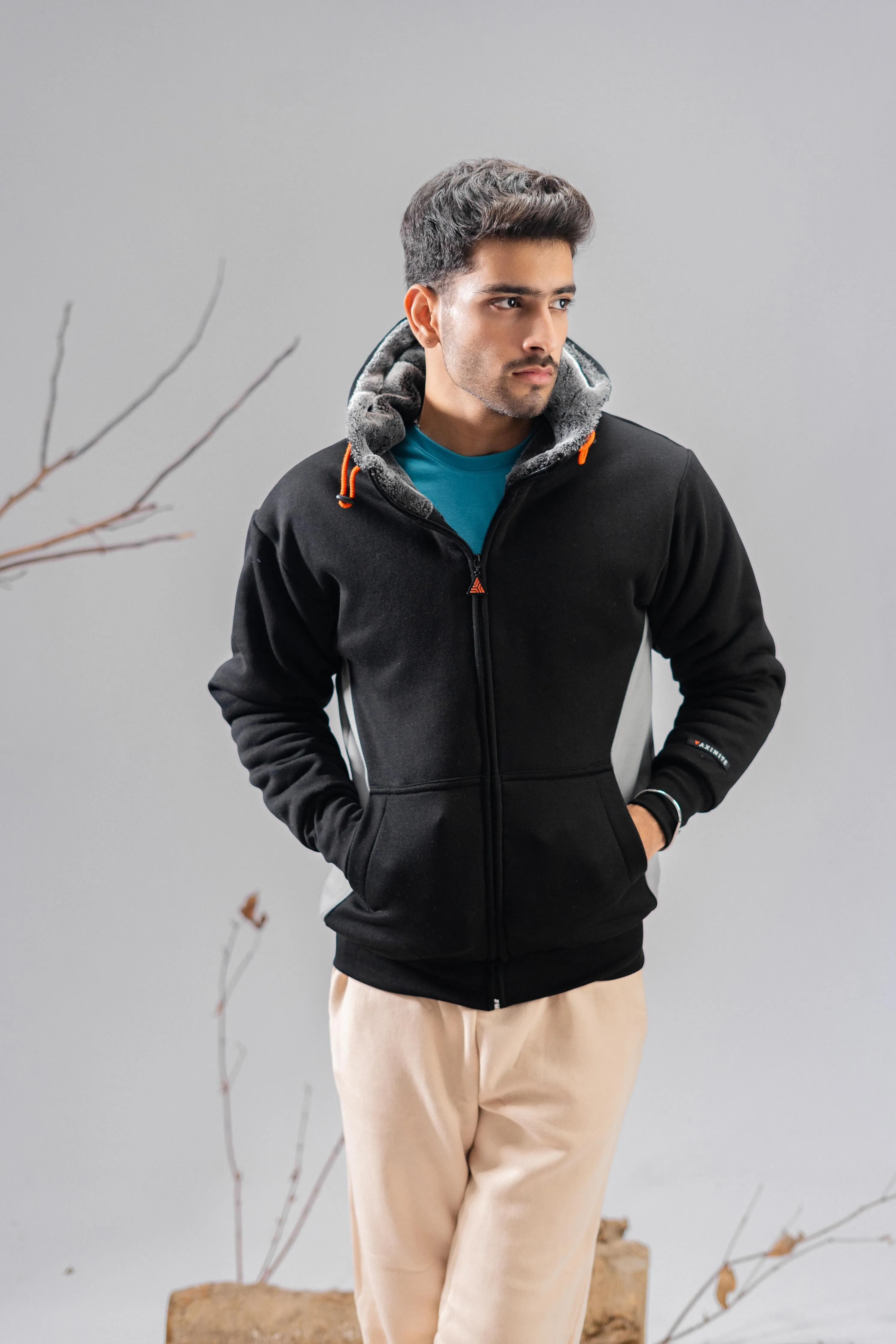 Axinite Men's AX 96 Contrast Panel Fleece Zipper Hoodie.