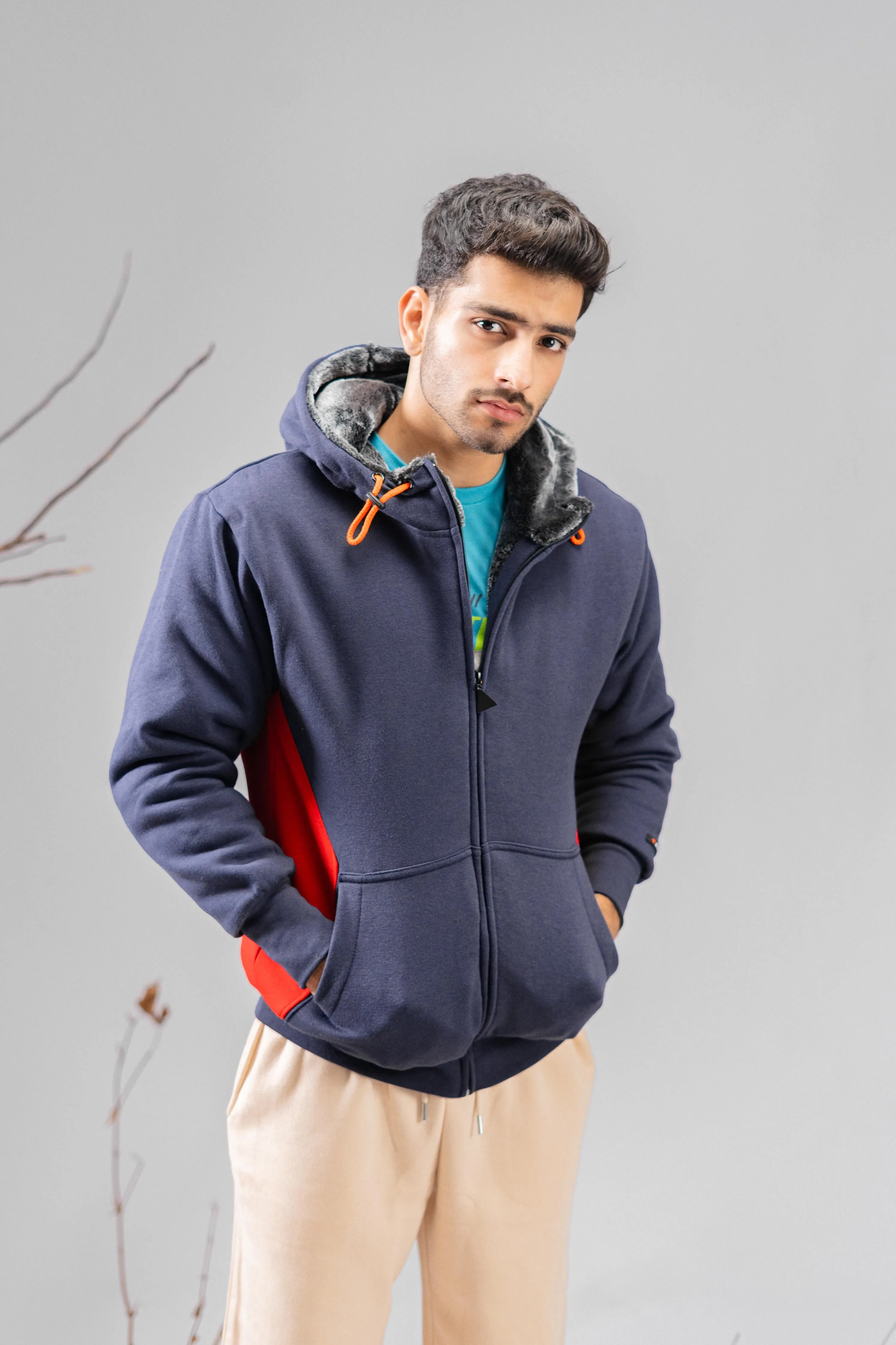 Axinite Men's AX 96 Contrast Panel Fleece Zipper Hoodie.