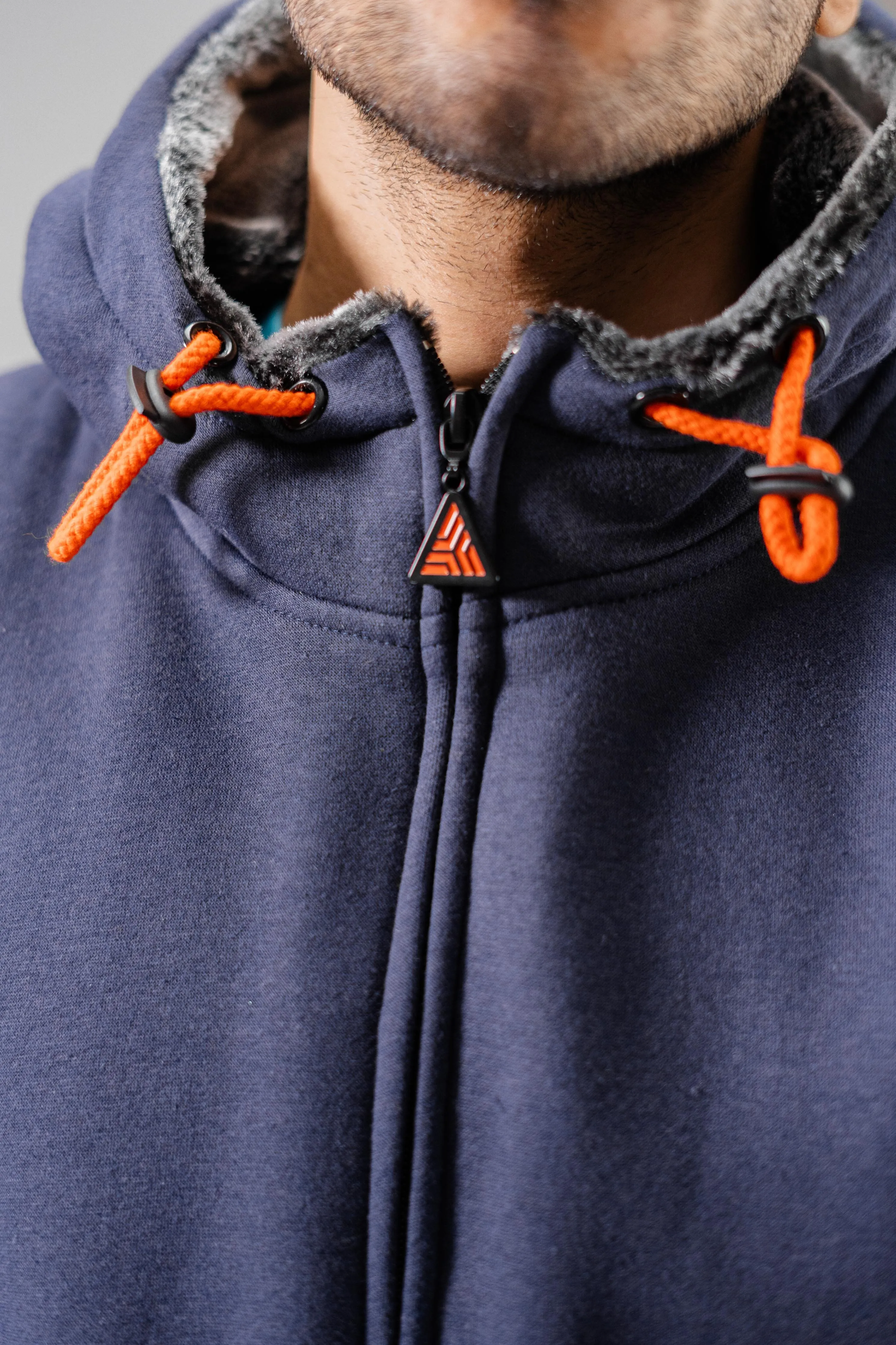 Axinite Men's AX 96 Contrast Panel Fleece Zipper Hoodie.