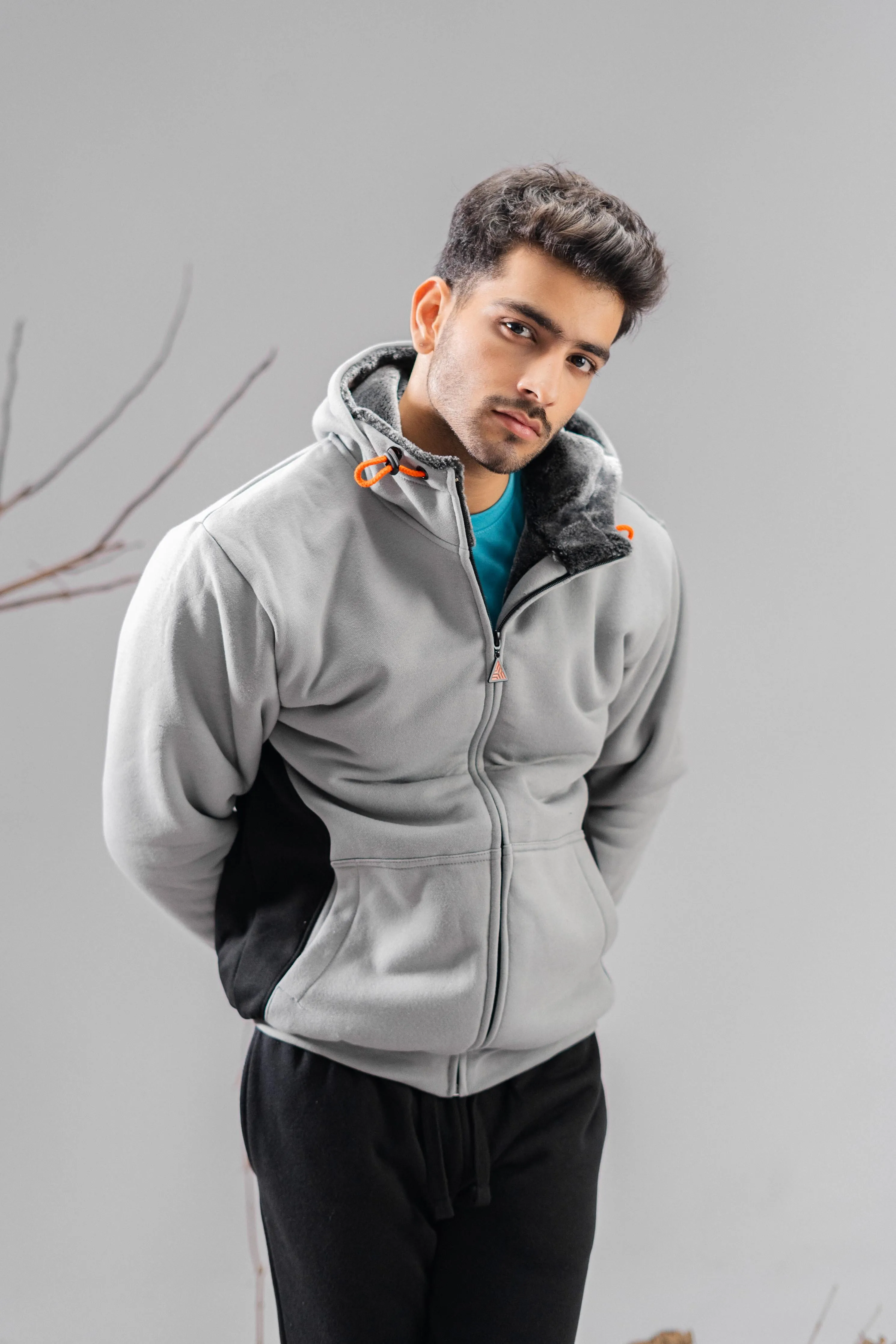 Axinite Men's AX 96 Contrast Panel Fleece Zipper Hoodie.