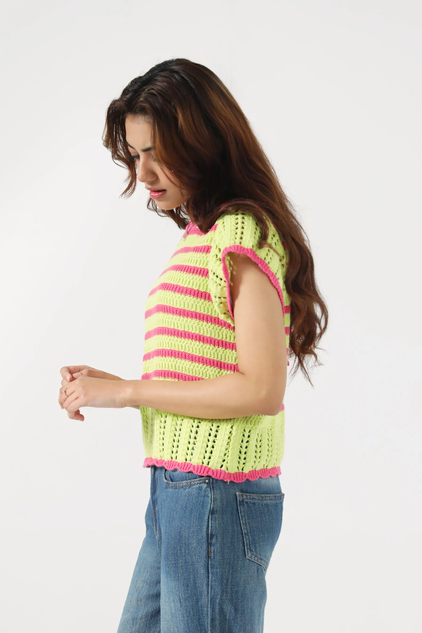 CONTRAST CROCHET KNIT TOP