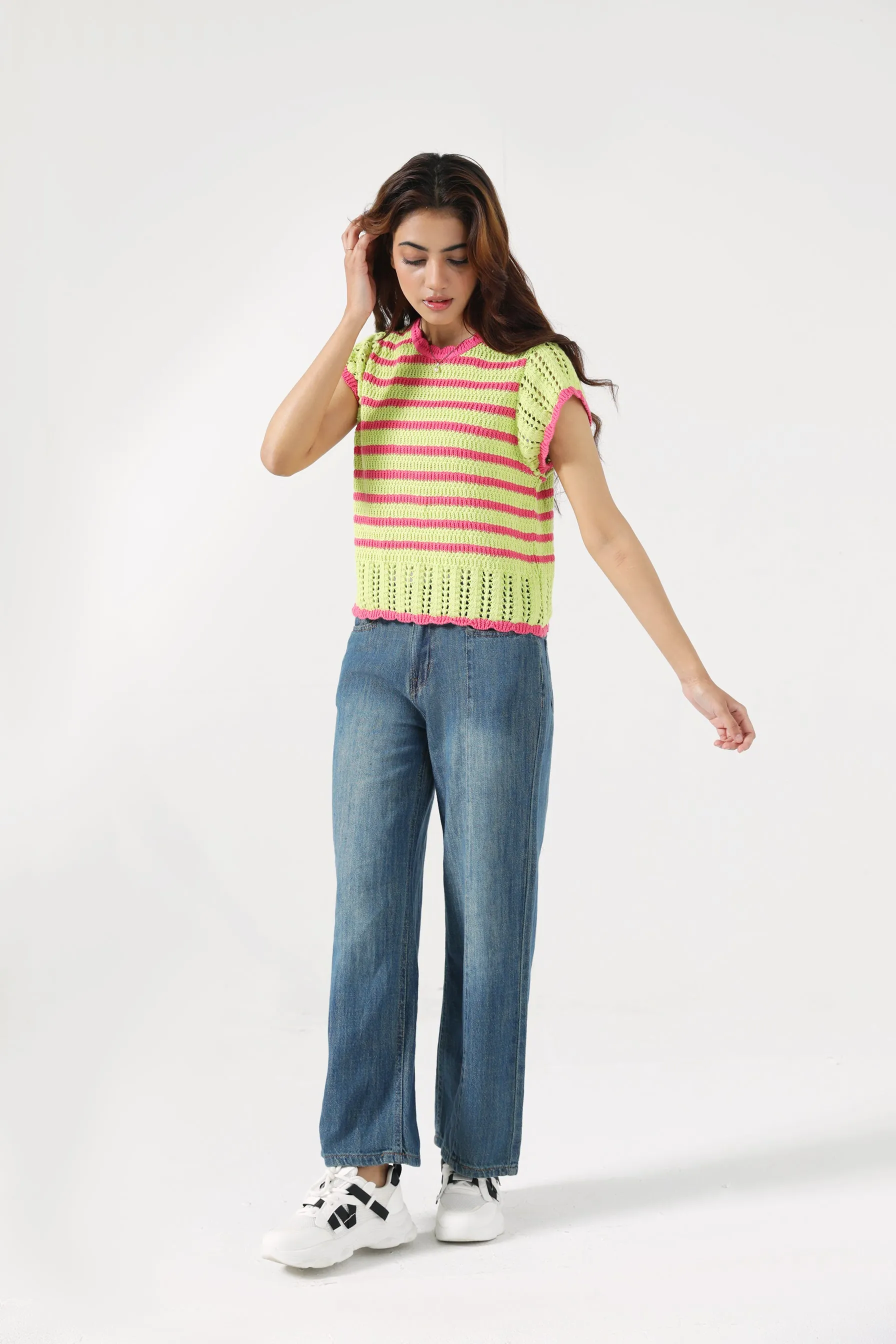 CONTRAST CROCHET KNIT TOP