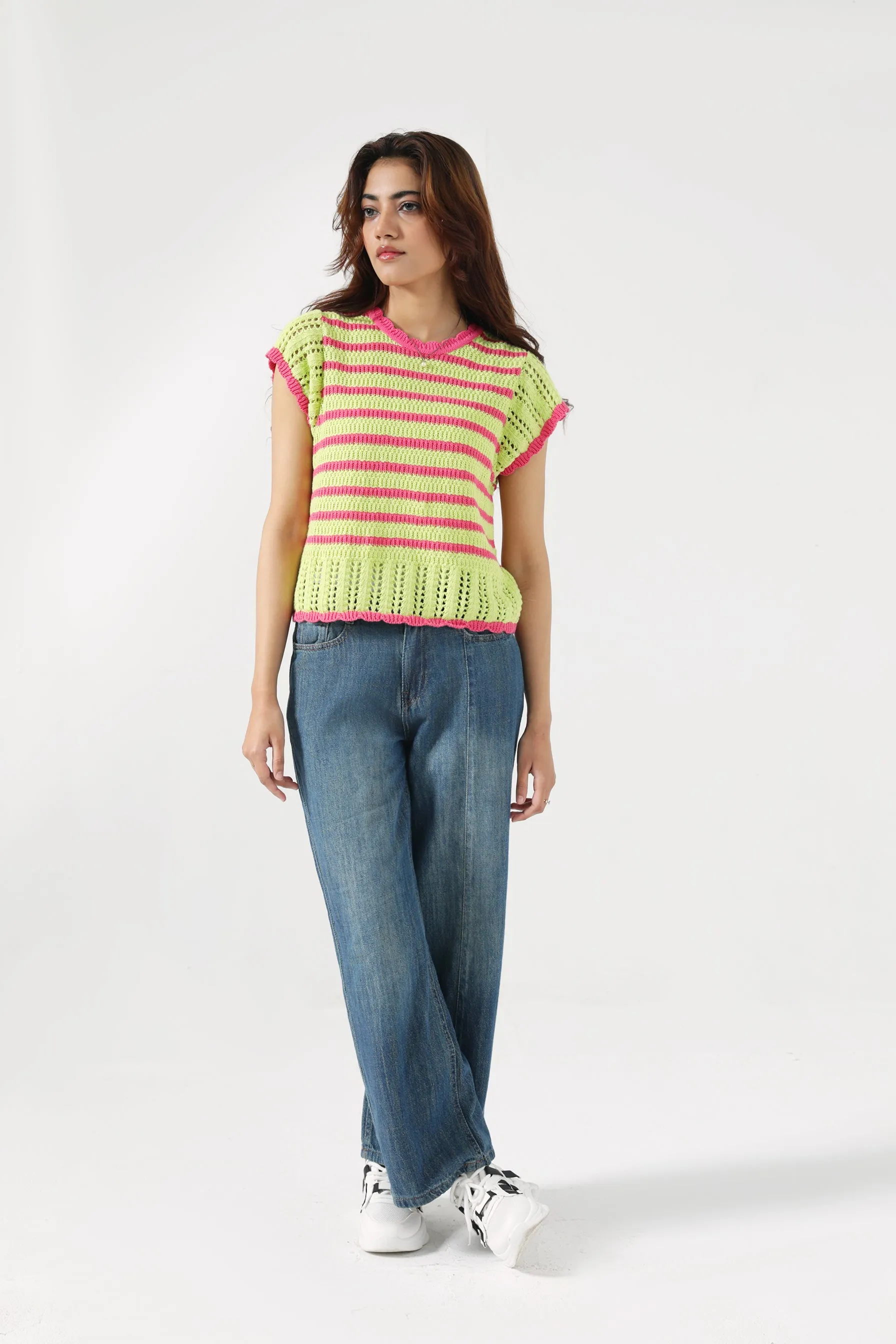 CONTRAST CROCHET KNIT TOP