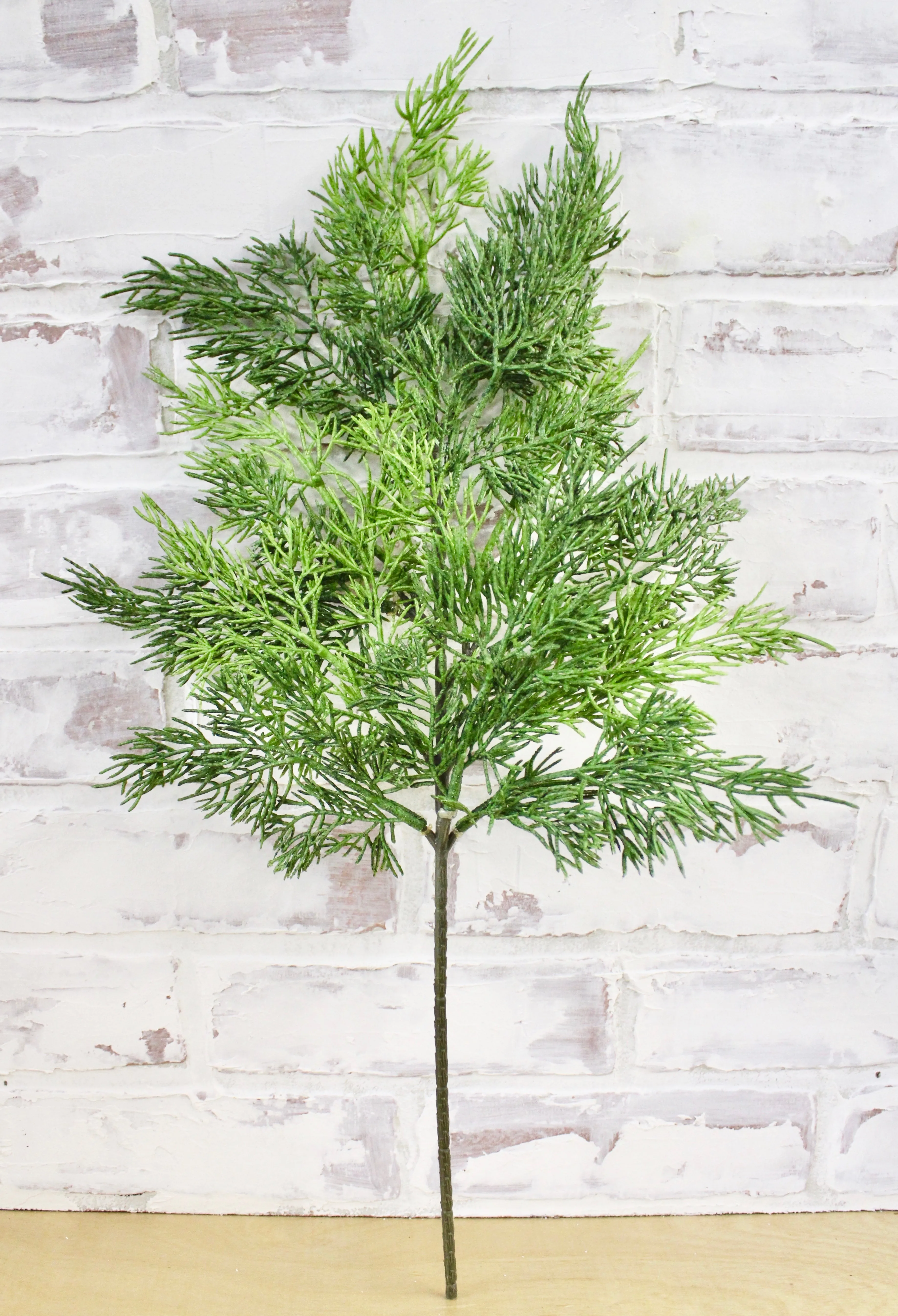 Eastern White Cedar Spray (Real Touch)