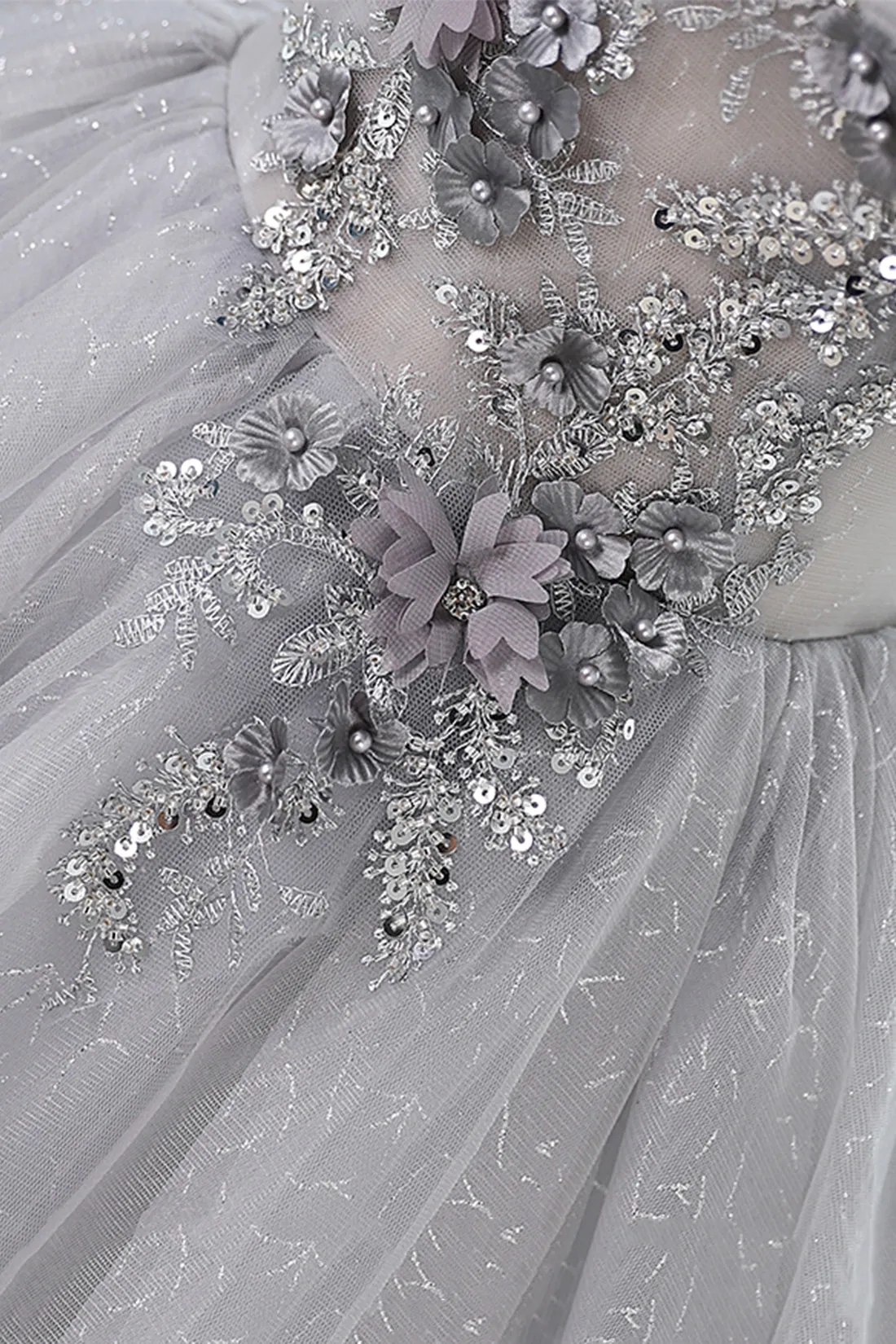 Gray Scoop Neckline Tulle Sequins Short Prom Dress, A-Line Off the Shoulder Evening Party Dress