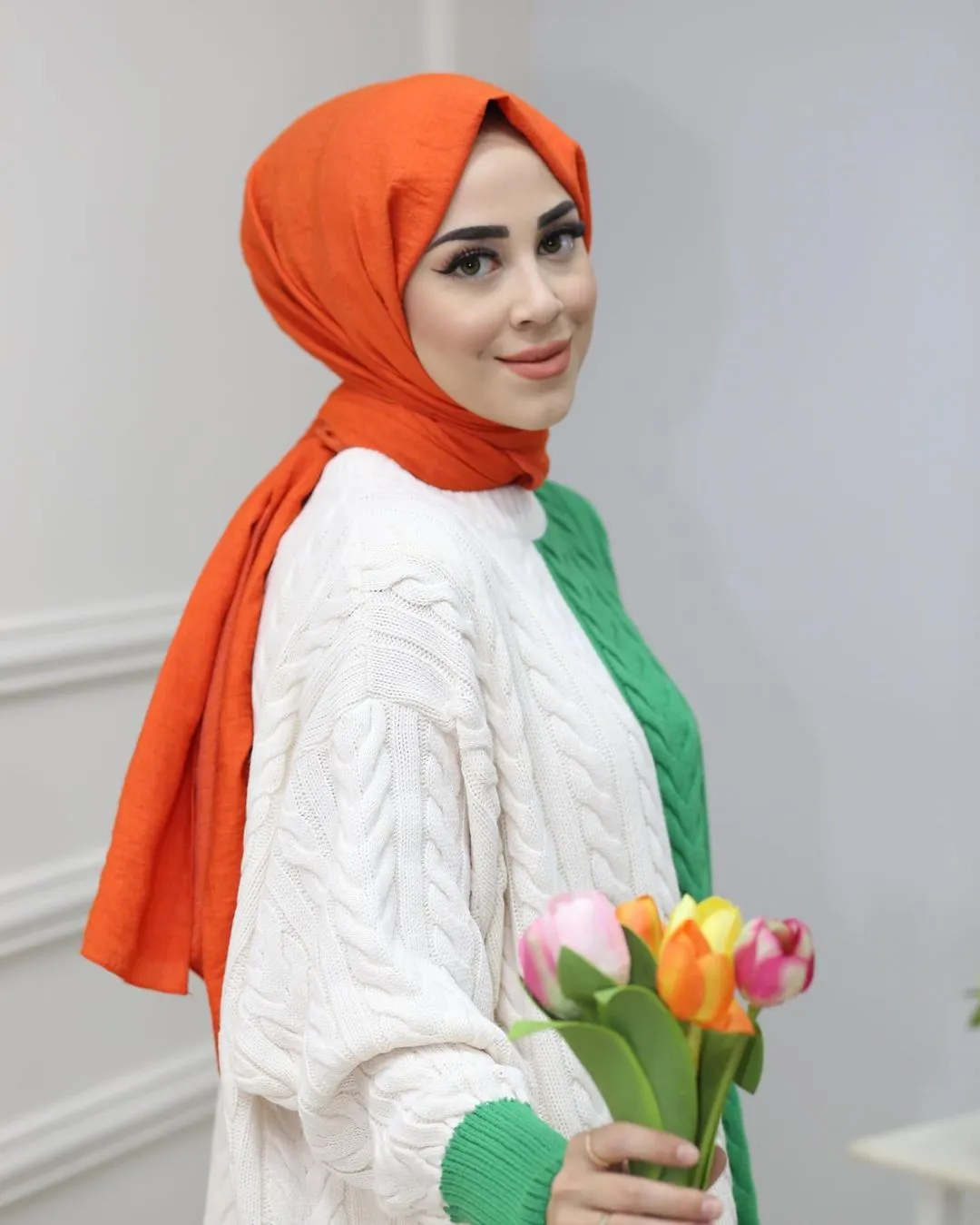 Knitted Blouse - Stylish