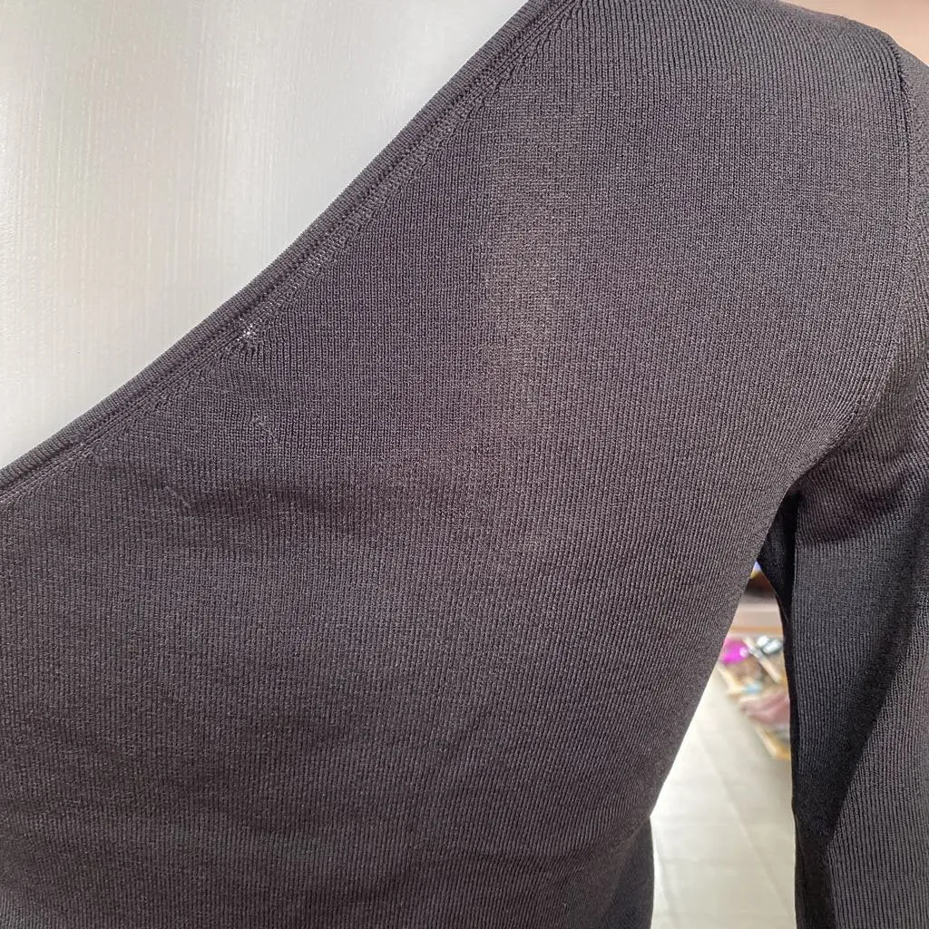 Massimo Dutti one sleeve knit top M