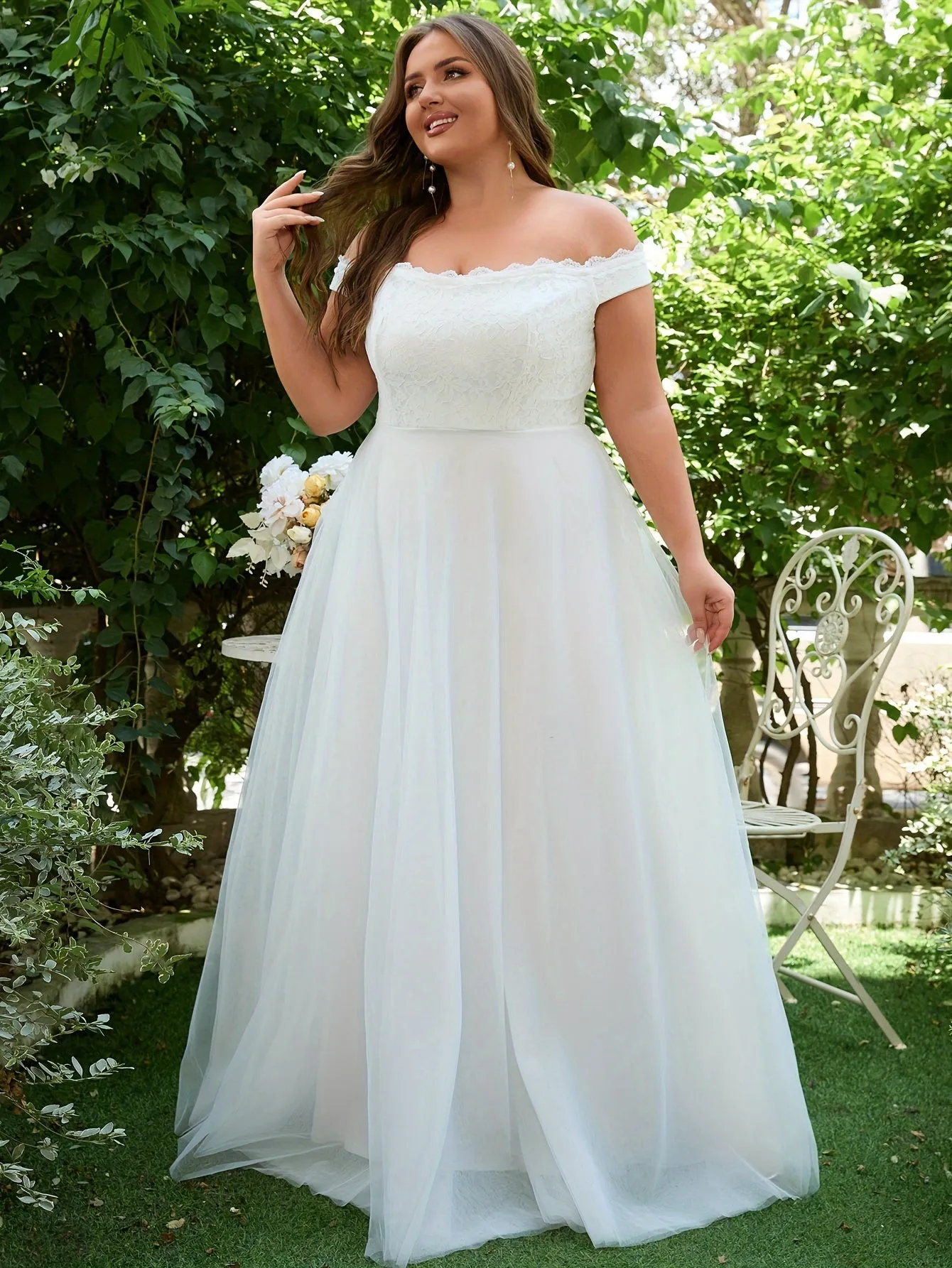 Plus Size Off-the-Shoulder Lace Bridal Gown