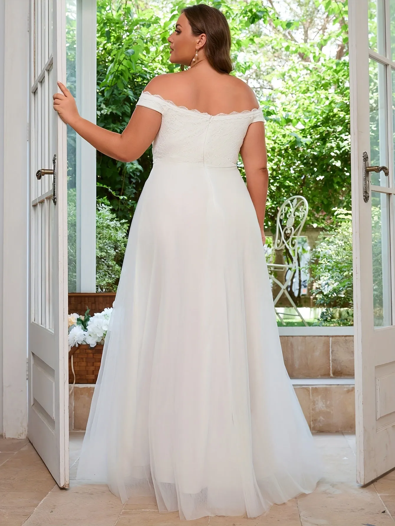 Plus Size Off-the-Shoulder Lace Bridal Gown
