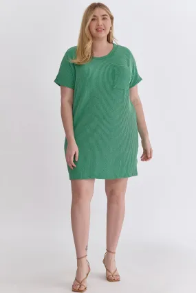 Ribbed Short Sleeve Dress with Pockets   Curvy | Kelly Green