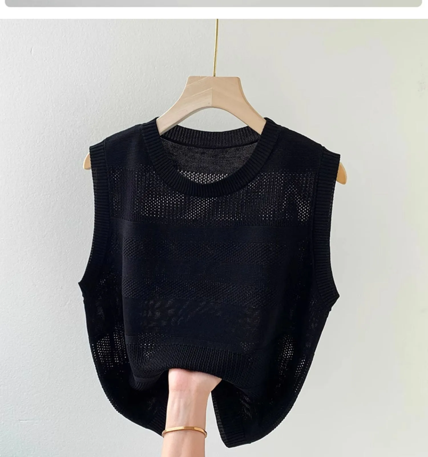 Semi-hollow knitted vest loose vest