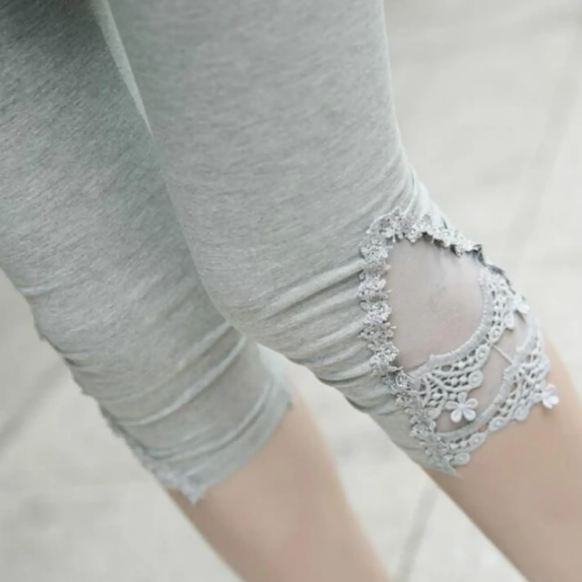 Women's Summer Casual Knitted Mid-Waist Elastic Cotton Leggings