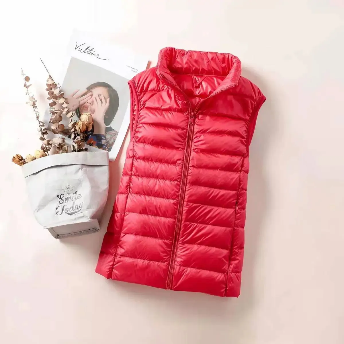 Women's Ultra-Light Slim Sleeveless Lightweight Windproof Down Waistcoat