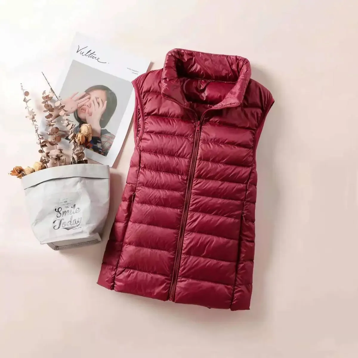 Women's Ultra-Light Slim Sleeveless Lightweight Windproof Down Waistcoat